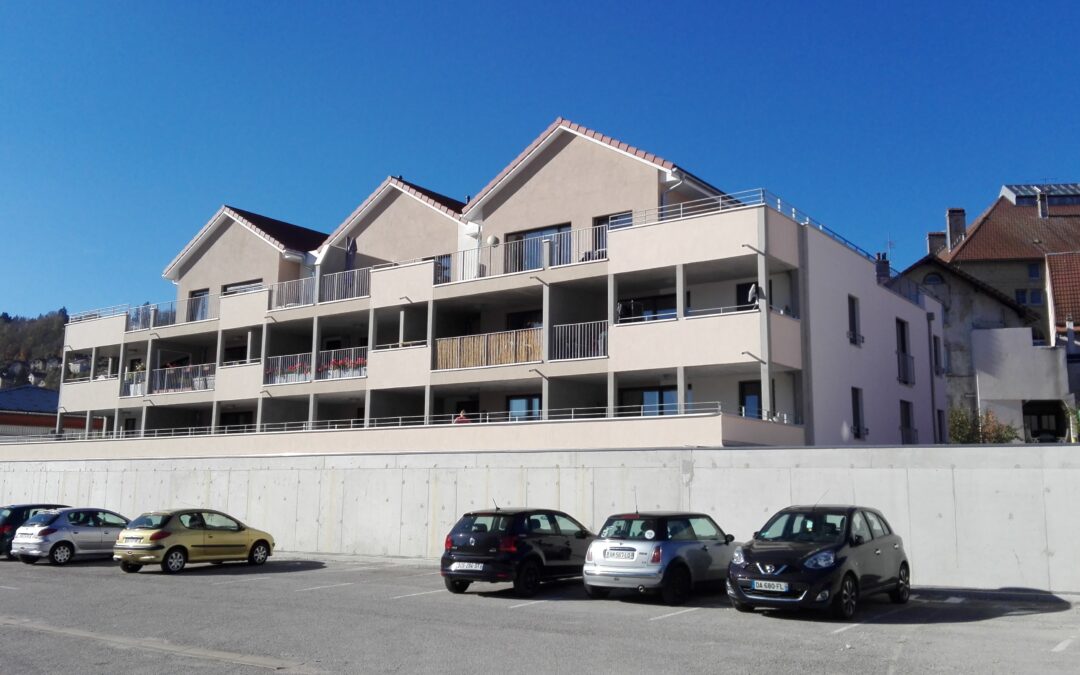 Immeuble de 12 logements et 24 Parkings